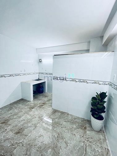 Hình ảnh 🏡CHDV phòng trệt thoáng ngay ngã tư bốn xã