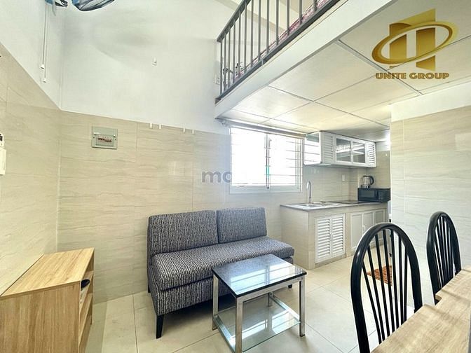 Hình ảnh Gác cửa sổ máy giặt riêng ngay Lý Phục Man Quận 7