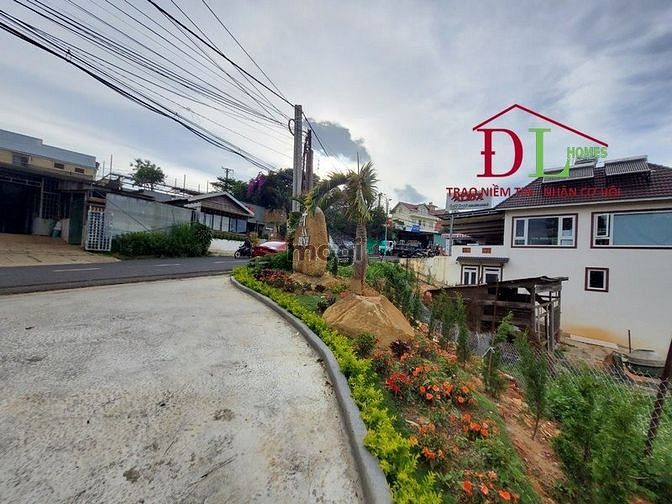 Hình ảnh Bán đất hai mặt tiền Triệu Việt Vương Đà Lạt view đẹp ngay trung tâm