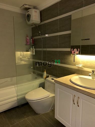 Hình ảnh Cho thuê Green valley, PMH, Quận 7 lầu cao view sân Gold