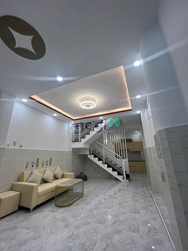 Hình ảnh Giáp Tân Phú- 40m2- HXH- 3 Lầu 4PN- Nhỉnh 4T