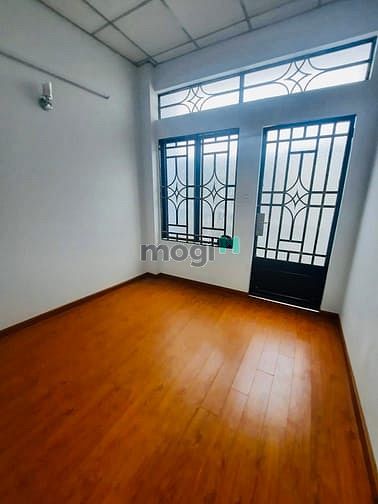 Hình ảnh Bán gấp nhà trần xuân soạn 2.8 tỷ