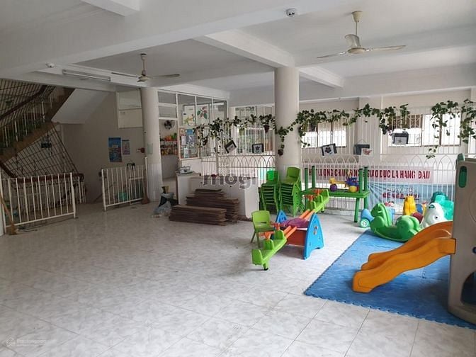 Hình ảnh Cho thuê nhà 2 MT 12x20 DTSD 1000m2 đường  D3 Ph. 25, Quận Bình Thạnh