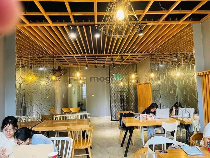 Hình ảnh 💥Bán Nhà Mặt Phố Trần Quốc Hoàn Cầu Giấy 5 Tầng Thang Máy DT 50m22💥