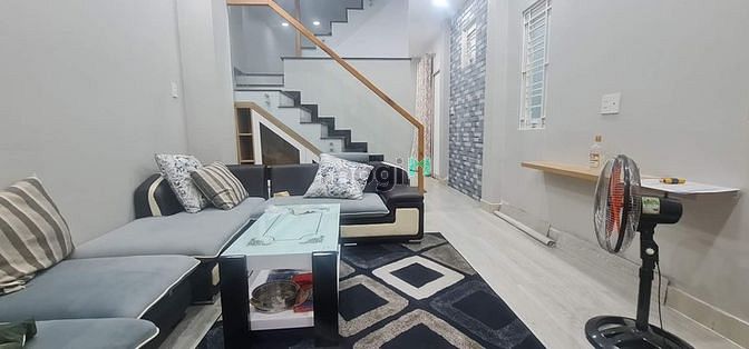 Hình ảnh Hàng thơm, sát mặt tiền Nhà Hòa Hảo Q.10, mới tin, 40m, chỉ 5.250 tỷ