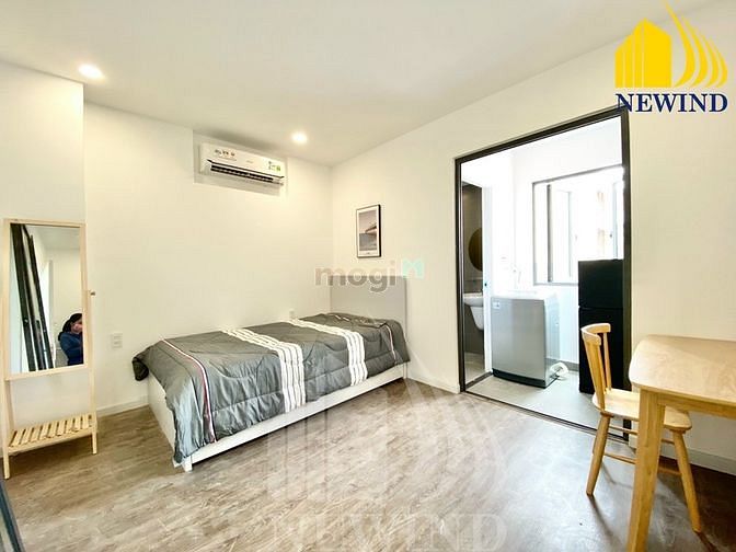 Hình ảnh Studio Thiết Kế Hiện Đại, Bếp Tách, Máy Giặt Riêng Gần Lotte Quận 7
