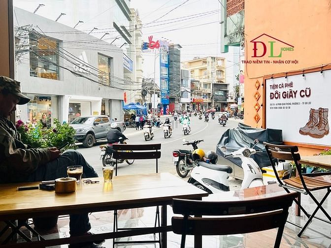 Hình ảnh Bán đất mặt tiền Phan Đình Phùng P1 Đà Lạt đang kinh doanh quán cà phê
