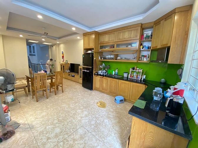 Hình ảnh (#7) phân lô hoàng quốc việt - gara 7 chỗ - thang máy
