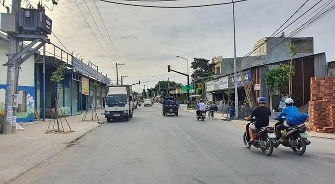 Hình ảnh Kẹt tiền Cần bán gấp lô đất 324m2 đất tại Bình Dương