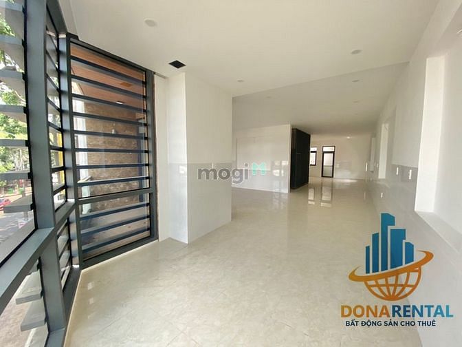 Hình ảnh Cho thuê mặt bằng 8m đường Dương Tử Giang gần vincom