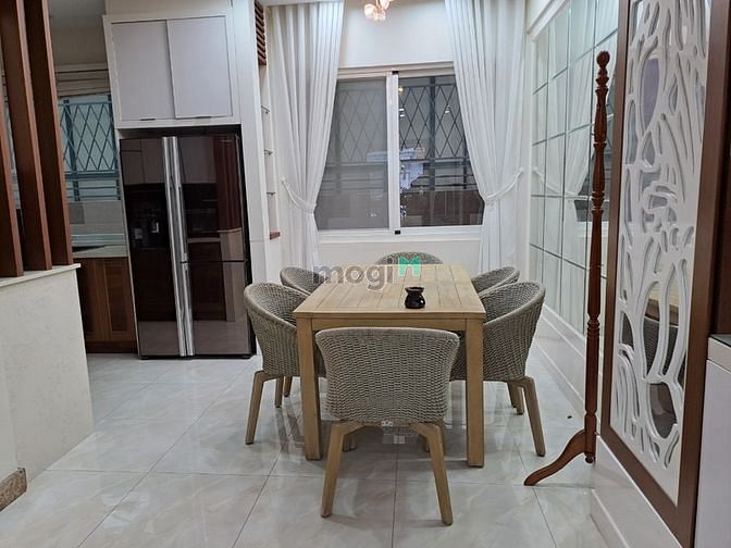 Hình ảnh cho thuê biệt thự Mỹ Phú 3 Phú Mỹ Hưng chỉ 45tr/tháng.