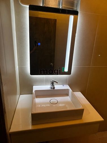 Hình ảnh Cho thuê CHDV mới 100% đường Cộng Hòa , Tân Bình