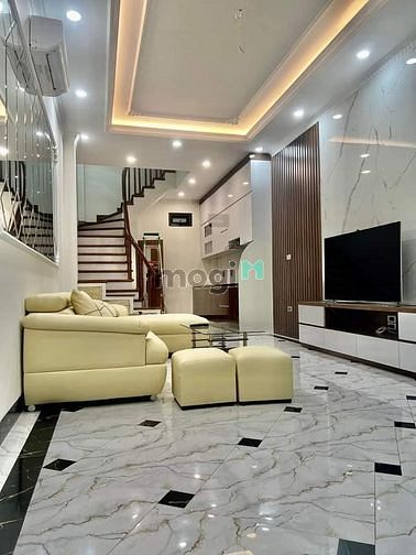 Hình ảnh Bán nhà Phố Đông Tác. Nhà mới, đẹp. 38m2. 5 tầng. MT 3,8m. Giá 6,6 tỷ