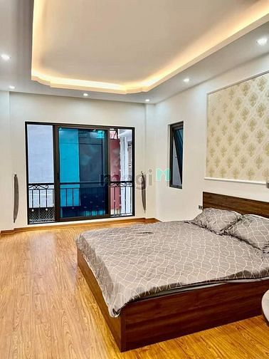 Hình ảnh Bán nhà Phố Đông Tác. Nhà mới, đẹp. 38m2. 5 tầng. MT 3,8m. Giá 6,6 tỷ