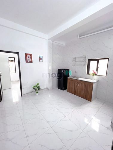 Hình ảnh Cầu Giấy 50m2 ,1 Phòng ngủ riêng,full đồ thang máy giá tốt