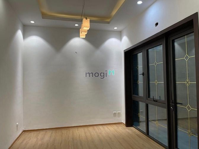 Hình ảnh (#6) toà nhà thang máy - phố vip - kd đỉnh - 2 mặt thoáng - vỉa hè