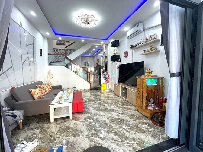 Hình ảnh Bán nhà gần sân bay Đà Nẵng........................................