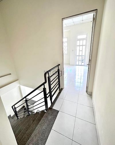 Hình ảnh Bán nhà hẻm 375 Chiến Lược - tiếp giáp khu Tên Lửa