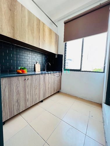 Hình ảnh Phòng có ban công cửa sổ thoáng mát.