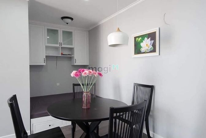 Hình ảnh Cho thuê chung cư Hoàng Cầu Skyline 3 ngủ 20 triệu