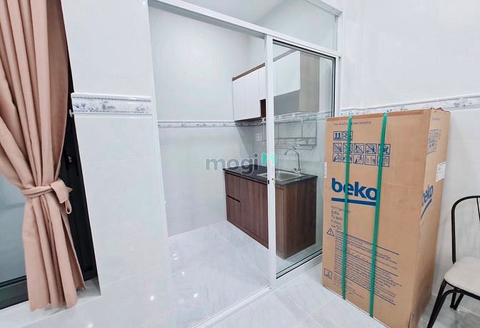 Hình ảnh Mb6623 nạp rút nhanh chóng ban công - cửa sổ ngay sân bay full nội thất
