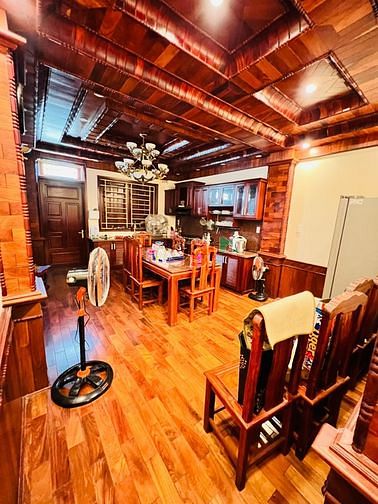 Hình ảnh Nhà Full Nội Thất đường Đặng Thuỳ Trâm: Trệt 3L: Thang Máy