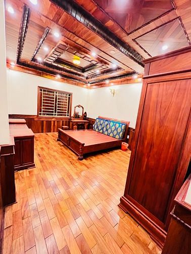 Hình ảnh Nhà Full Nội Thất đường Đặng Thuỳ Trâm: Trệt 3L: Thang Máy