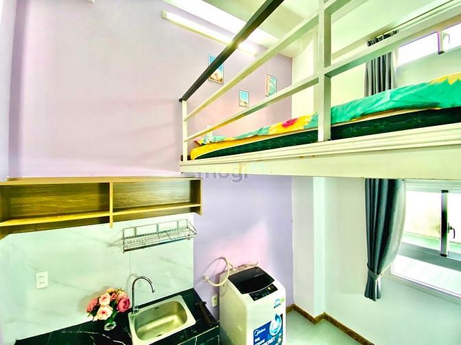Hình ảnh Gác cửa sổ máy giặt riêng ngay Lý Phục Man Quận 7