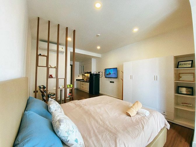 Hình ảnh Cho thuê ngắn ngày airbnb studio Saigon Royal Q4 giá 850k/ngày