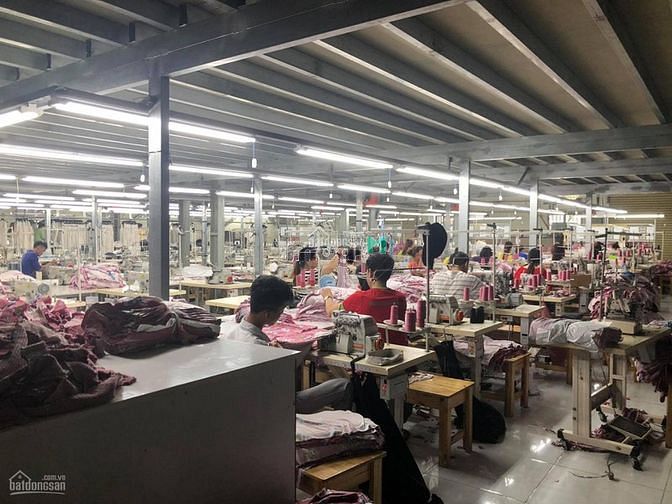 Hình ảnh Xưởng mặt tiền đường, 186 Mễ Cốc, quận 8 - 2500m2