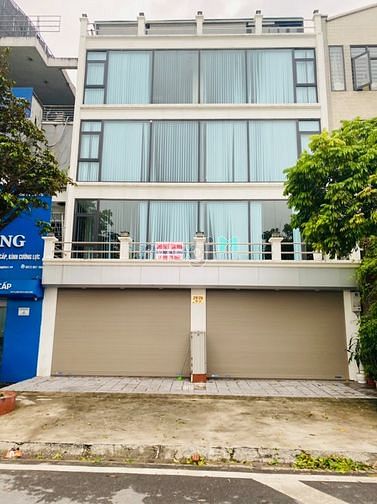 Hình ảnh [SIÊU PHẨM] Cho thuê mặt phố TÔN THẤT TÙNG , 160m2 x 4 tầng, MT 11m