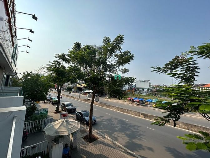 Hình ảnh Bán đất mặt tiền đường Liên Phường 30m Quận 9