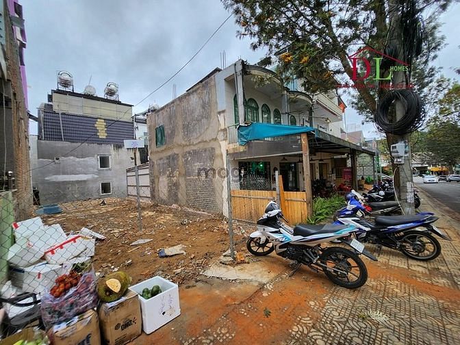 Hình ảnh Bán đất mặt tiền Yersin phường 10 Đà Lạt tiện kinh doanh đa dạng