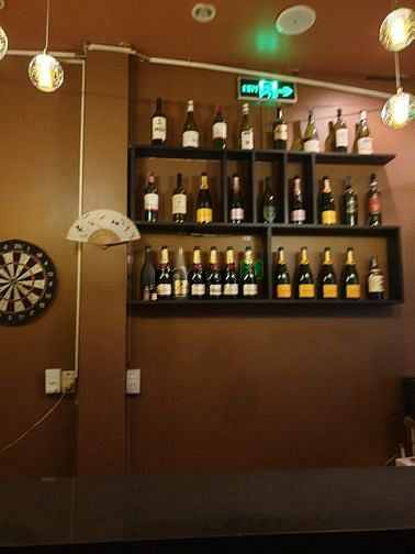 Hình ảnh Cho thuê nhà ưu tiên làm bar quận 1