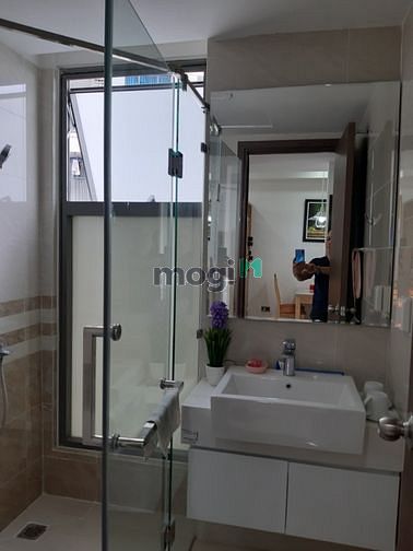 Hình ảnh Cho thuê căn 2PN Saigon Royal Quận 4 full nội thất giá 18 triệu/tháng