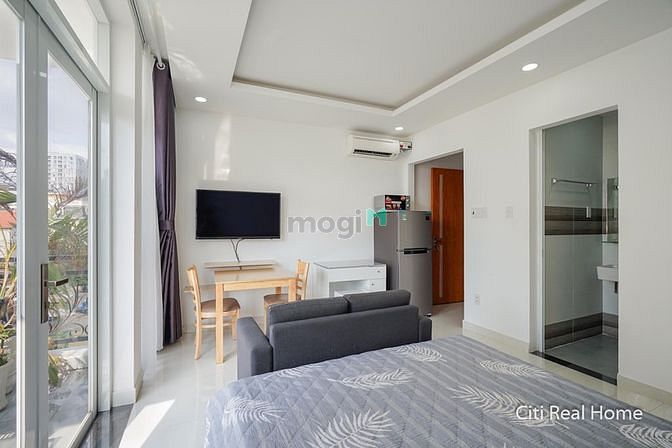 Hình ảnh Ban công lớn - Thảo Điền - Giá tốt ở liền