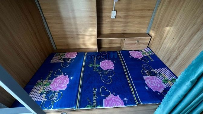 Hình ảnh KTX Quận 10 ngay Vạn Hạnh Mall