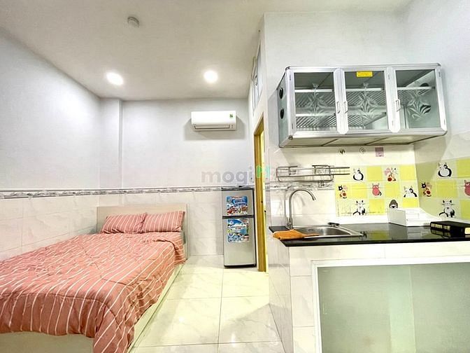 Hình ảnh Studio full nội thất cửa sổ Trần Xuân Soạn Quận 7