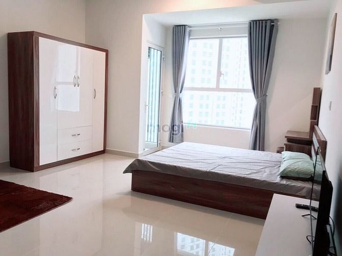 Hình ảnh Bán căn Studio 38m2 Sunrise City View, Q7 full nội thất giá 1.75 tỷ