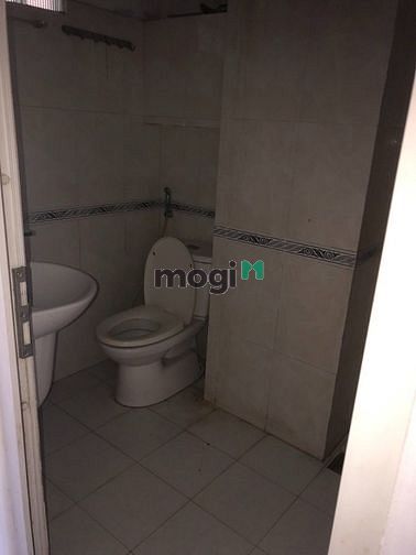 Hình ảnh KTX Quận 10 ngay Vạn Hạnh Mall