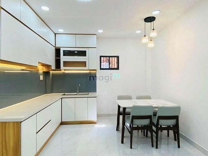 Hình ảnh Cực rẻ nhà 1/ CMT8, P15, Q10 sổ riêng 48m2