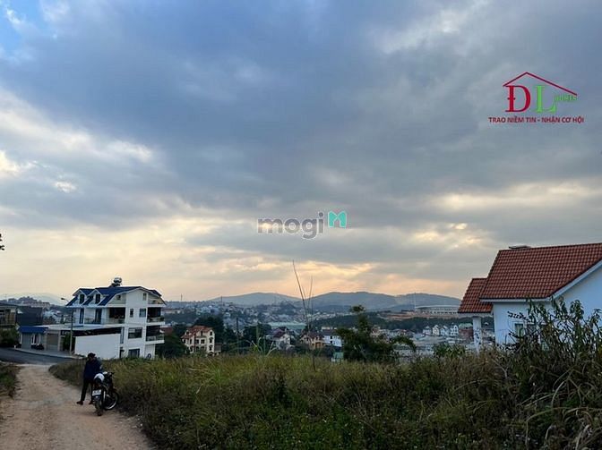Hình ảnh Bán lô đất KQH Đông Tĩnh Phường 8 Đà Lạt có view thành phố đắt giá