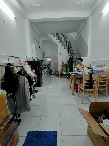 Hình ảnh Nhà // mới dọn vào ở ngay. trung tâm bình tân