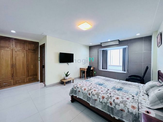 Hình ảnh Studio cửa sổ lớn - gần coopmart Huỳnh Tấn Phát quận 7