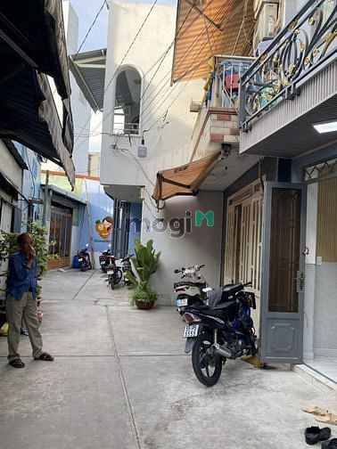 Hình ảnh Nhà mới ở ngay. 1ty8 sang q6 q11 5p xe máy tặng nội thất