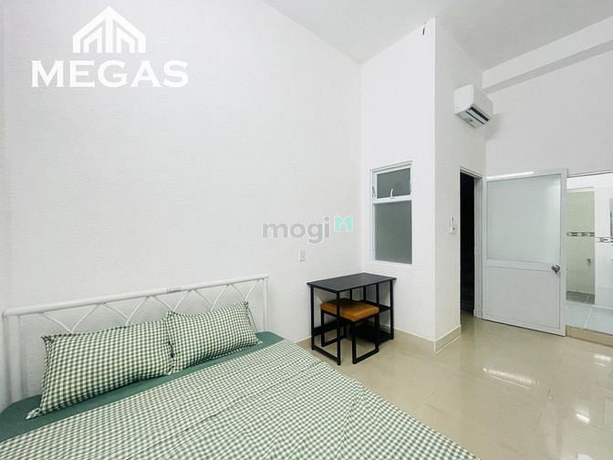 Hình ảnh STUDIO FULL nội thất, mới khai trương, bancol riêng ngay Lạc Long Quân