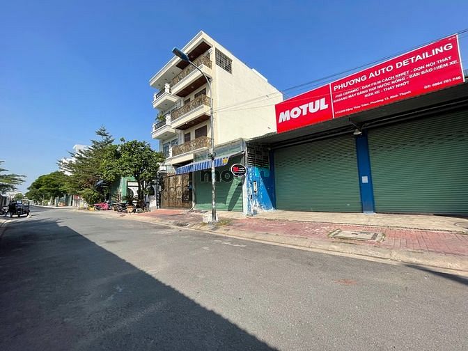 Hình ảnh NHÀ KHO Mới 100% diện tích 250 m2, thích hợp làm Gara, Studio, Để hàng