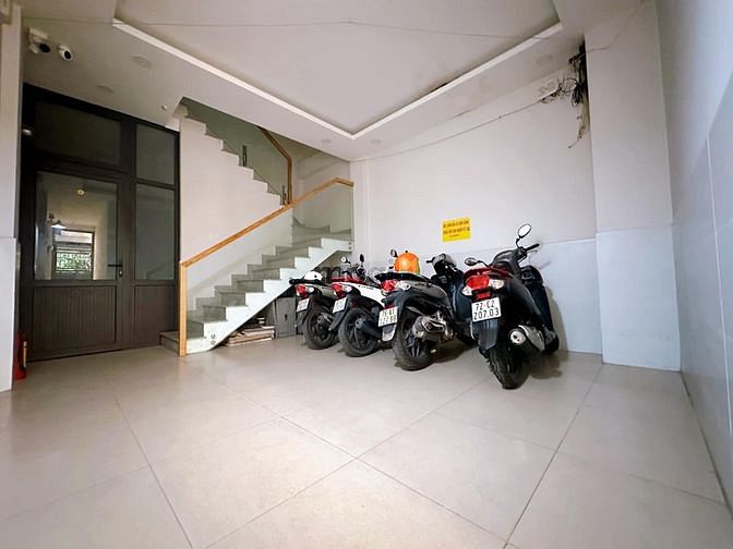 Hình ảnh Phòng trọ mới, có bancon gần ĐH Văn Lang, Phan Văn Trị, Free Xe