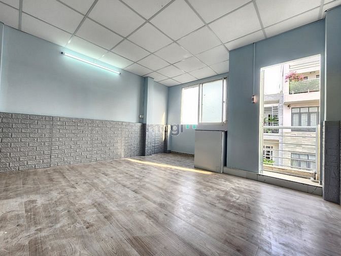 Hình ảnh Cho thuê nhà MT 3 tháng 2 (11X 17m) 5 tầng, thang máy, KD tự do