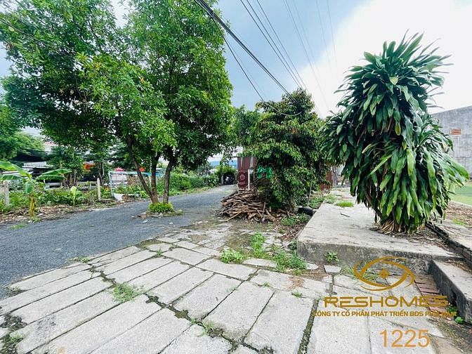 Hình ảnh Cho thuê đất trống 1600m2 tại tân hiệp.